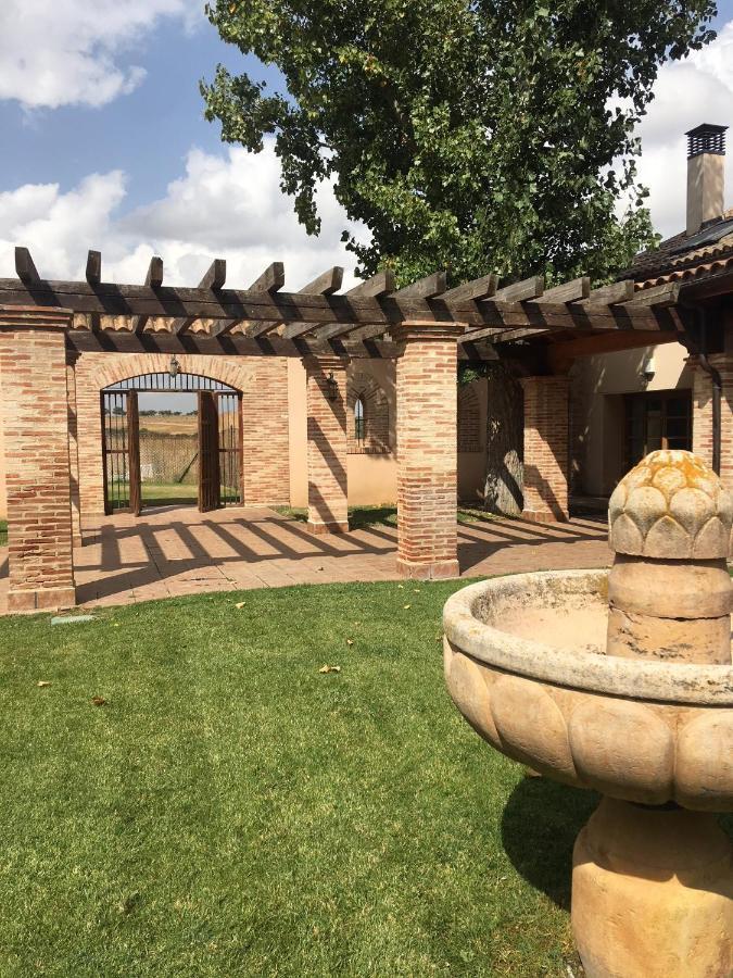 Casas Olmo Y Fresno Jardin Y Piscina A 17 Kilometros De Salamanka Zewnętrze zdjęcie