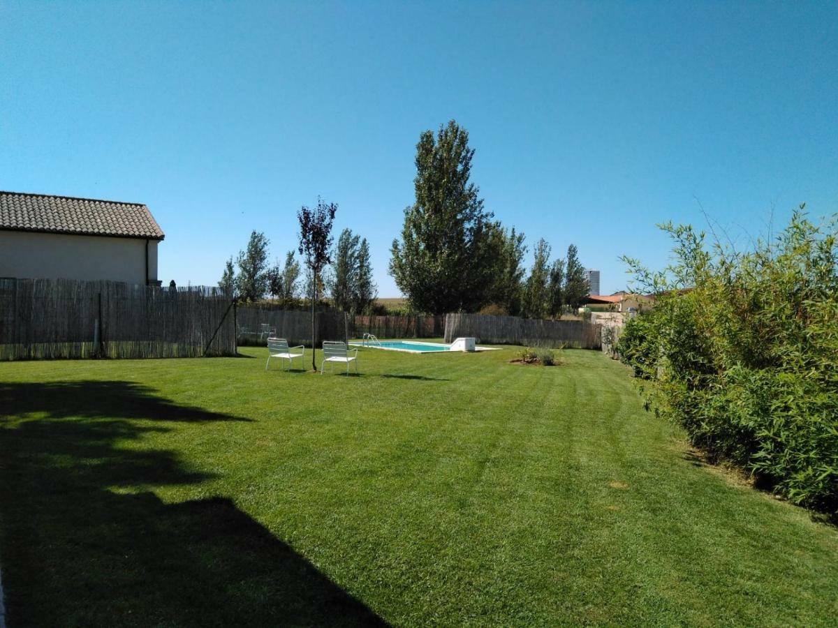Casas Olmo Y Fresno Jardin Y Piscina A 17 Kilometros De Salamanka Zewnętrze zdjęcie